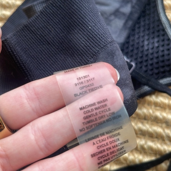 Good American Black / Grey Tie Dye Seamless Sports Bra Size XS - Picture 5 of 5